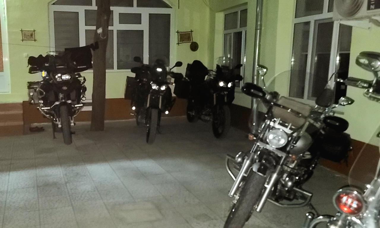 Amirshox Guest House Samarkand Bagian luar foto